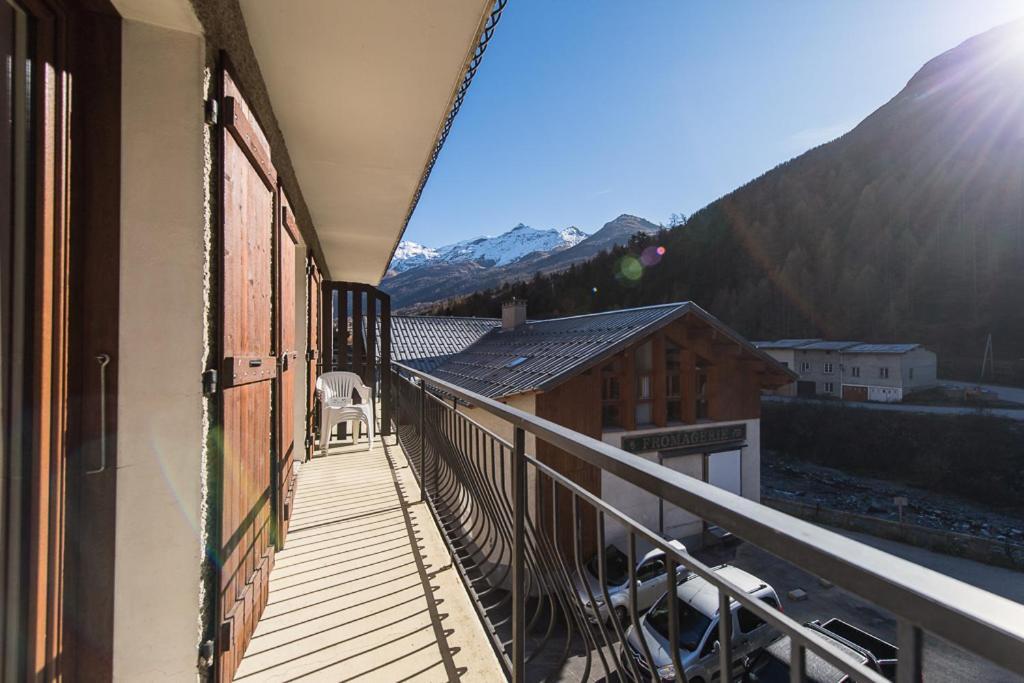Appartement Les Bulles de Val Cenis à Lanslebourg-Mont-Cenis Extérieur photo